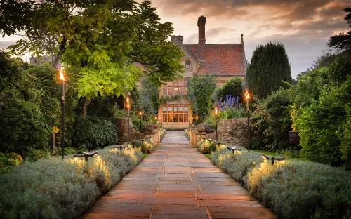 The 10 Best Romantic Hotels in UK (2021) The 10 Best Romantic Hotels in UK (2021)